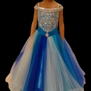 Pageant dress
